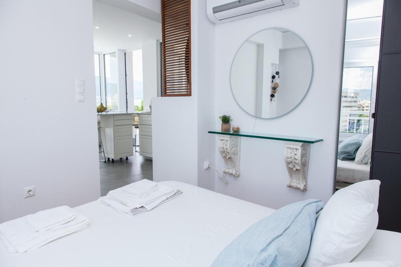 Gorgeous Penthouse With Private Jacuzzi And Amazing View! Διαμέρισμα Αθήνα Εξωτερικό φωτογραφία