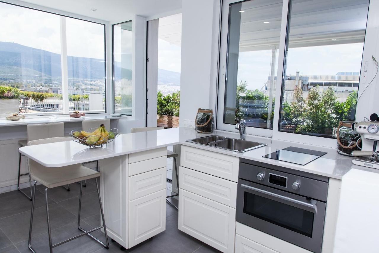 Gorgeous Penthouse With Private Jacuzzi And Amazing View! Διαμέρισμα Αθήνα Εξωτερικό φωτογραφία