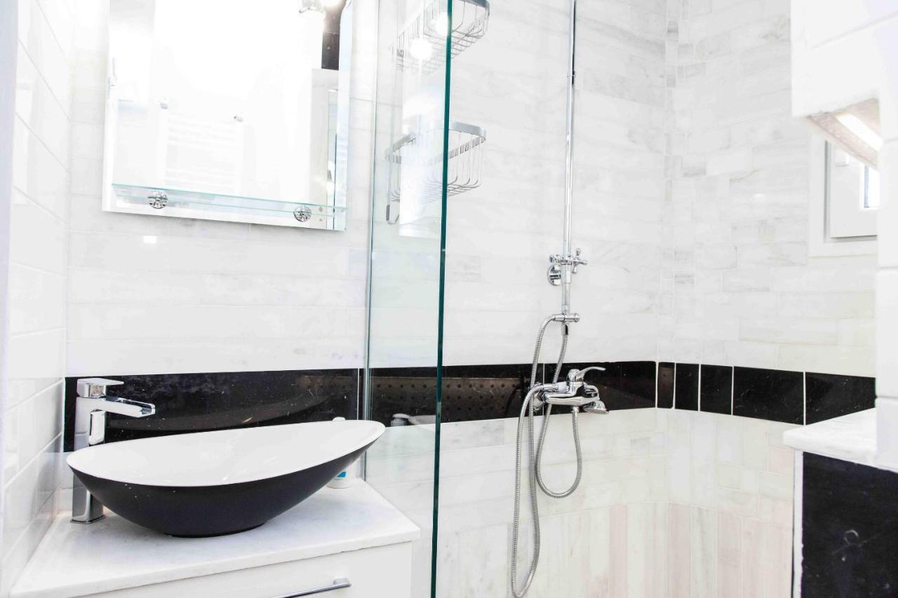 Gorgeous Penthouse With Private Jacuzzi And Amazing View! Διαμέρισμα Αθήνα Εξωτερικό φωτογραφία
