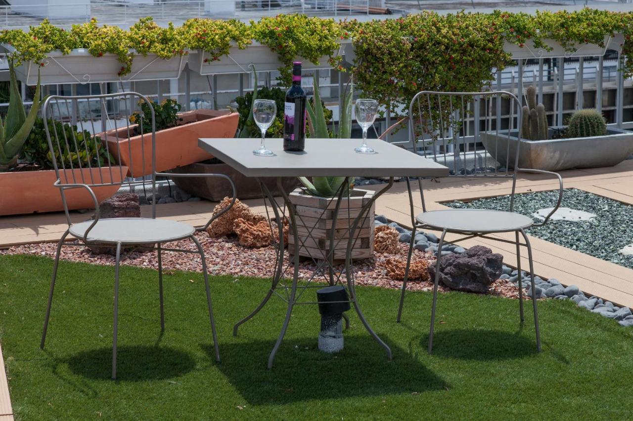 Gorgeous Penthouse With Private Jacuzzi And Amazing View! Διαμέρισμα Αθήνα Εξωτερικό φωτογραφία