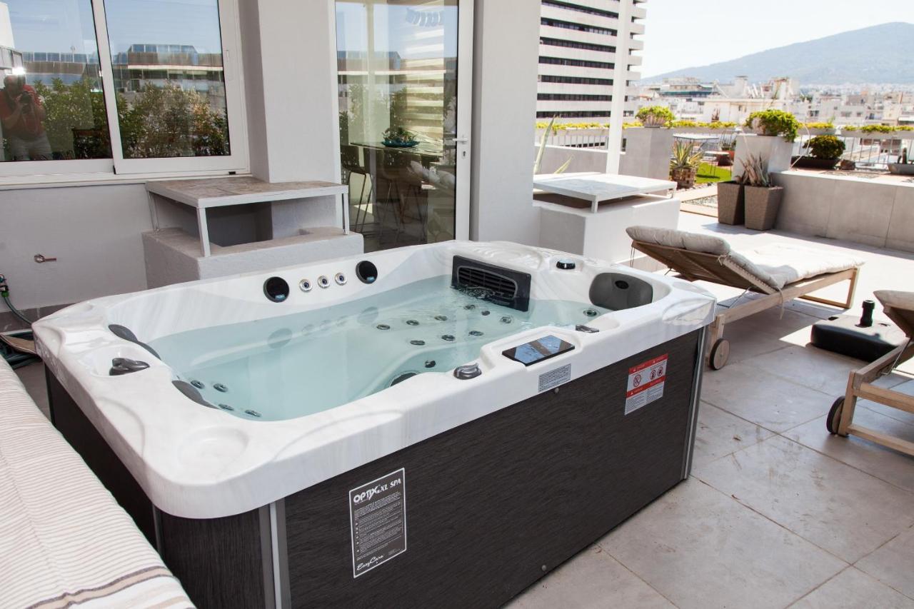 Gorgeous Penthouse With Private Jacuzzi And Amazing View! Διαμέρισμα Αθήνα Εξωτερικό φωτογραφία